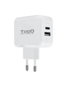 p pp pdivGracias a la salida de 27W este cargador de pared puede cargar simultaneamente dos dispositivos USB A y USB Cbr divdiv